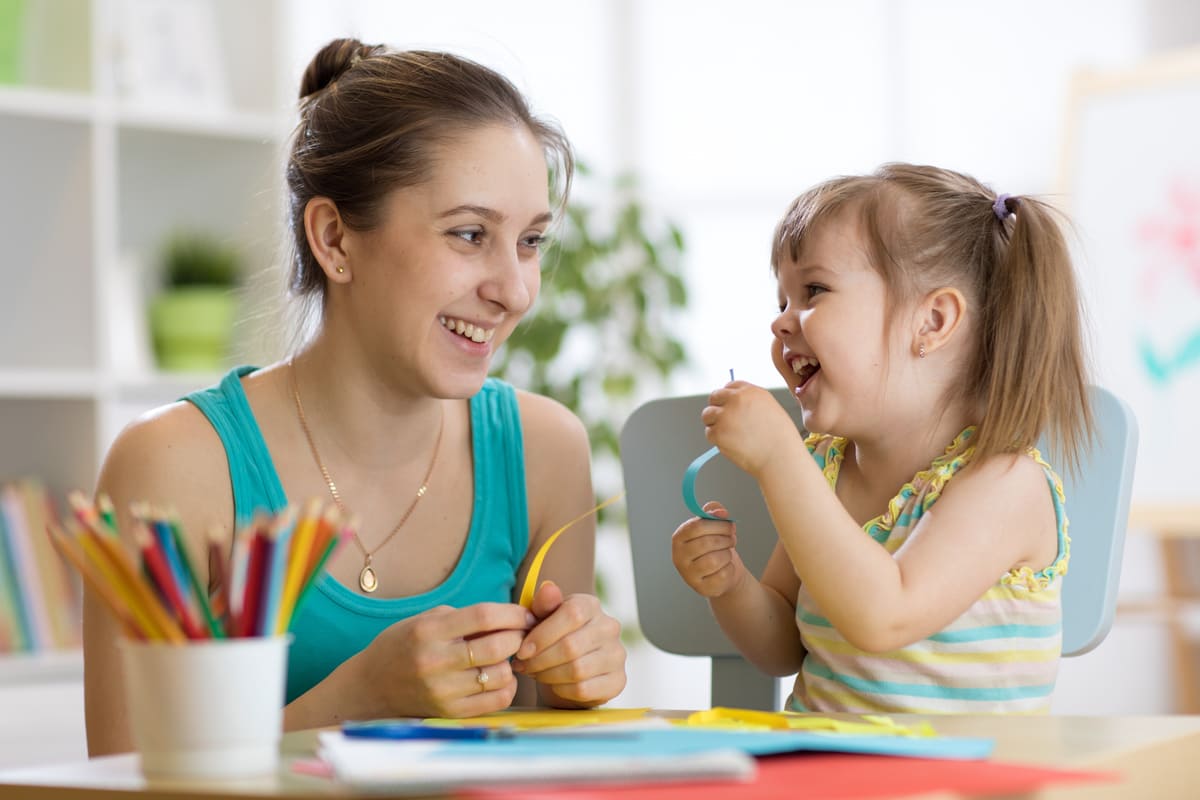 Comment les assistantes maternelles mettent leur passion au service de leur  profession